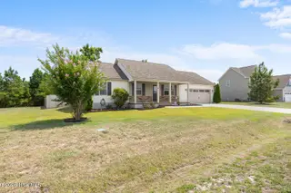 216 Lockwood Court, Hubert, NC 28539 – photo 2