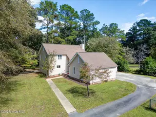 216 Plantation Drive, New Bern, NC 28562 – photo 2: 84-216_plantation_2-32