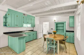 147 NW 10th Street, Oak Island, NC 28465 – photo 8