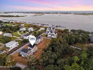 52 Pier View Court, Hampstead, NC 28443 — 3-bedroom waterfront home, Hampstead, NC, photo 1 of 60: 52pierview-pin
