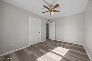 7 Walnut Drive, Jacksonville, NC 28546 – photo 21: 20251031150159533409000000-o