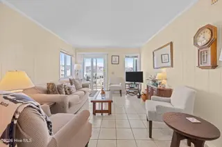 301 Commerce Way E 205, Atlantic Beach, NC 28512 – photo 9: 18-web-or-mls-IMG_1065