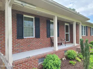 569 Central Avenue, Kinston, NC 28504 – photo 2: 20260720_124012