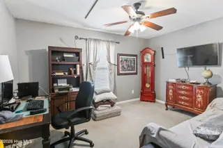 1121 Masters Lane A And B, Greenville, NC 27834 – photo 9: 8G4A4280
