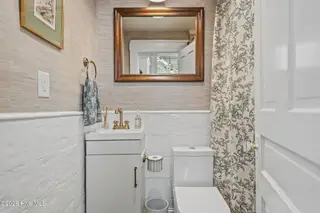 1902 Market Street, Wilmington, NC 28403 – photo 17: 25-web-or-mls-DSC06573