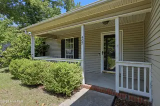 409 Spring Drive, Jacksonville, NC 28540 – photo 2