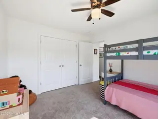 191 Moonstone Court, Jacksonville, NC 28546 – photo 21: 16-web-or-mls-191 Moonstone Ct 32