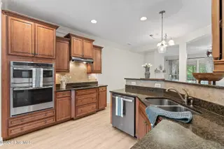 90 Shadow Creek Court, Pinehurst, NC 28374 – photo 8: 109-web-or-mls-DSC03725