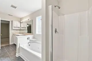 104 Uster Court, New Bern, NC 28562 – photo 22: 27-web-or-mls-DSC_4662_edit