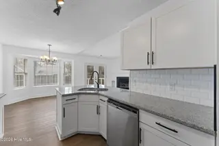 Kensington Vill, Aberdeen – photo 18: 30-web-or-mls-DSC08868