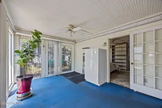 2812 Evans Street, Morehead City, NC 28557 – photo 20: Three seasons room