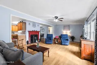 536 Capeside Drive, Wilmington, NC 28412 – photo 18: 10-web-or-mls-GI - 536 Capeside Dr - Lis