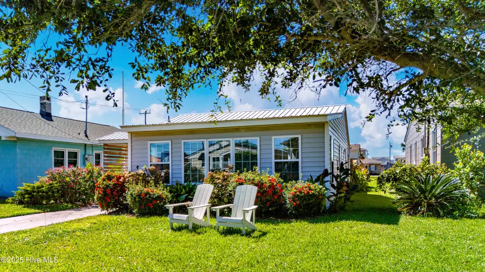 503 W Bogue Boulevard, Atlantic Beach, NC 28512 – photo 1 of 48: 503 W Bogue Blvd