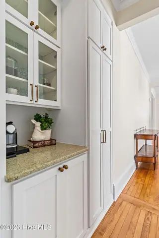 1805 Wrightsville Avenue, Wilmington, NC 28403 – photo 12: 8-web-or-mls-DSC00028