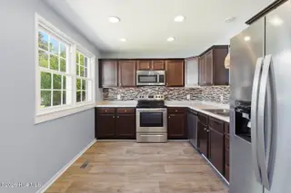 400 Seminole Trail, Jacksonville, NC 28540 – photo 10: seminole-10