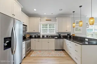 704 Ocean Boulevard 2, Carolina Beach, NC 28428 – photo 23: Kitchen