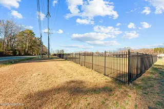1a Northern East Boulevard, Tarboro, NC 27886 – photo 4: St Andrew lot - fencing