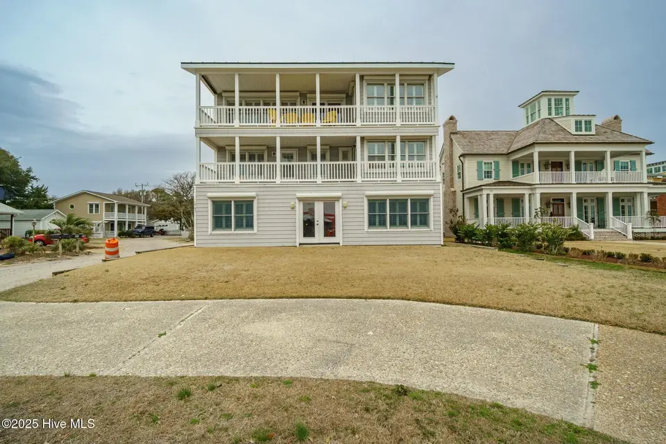 1707 Front Street, Beaufort, NC 28516 – photo 1 of 47: 1707 Front Street