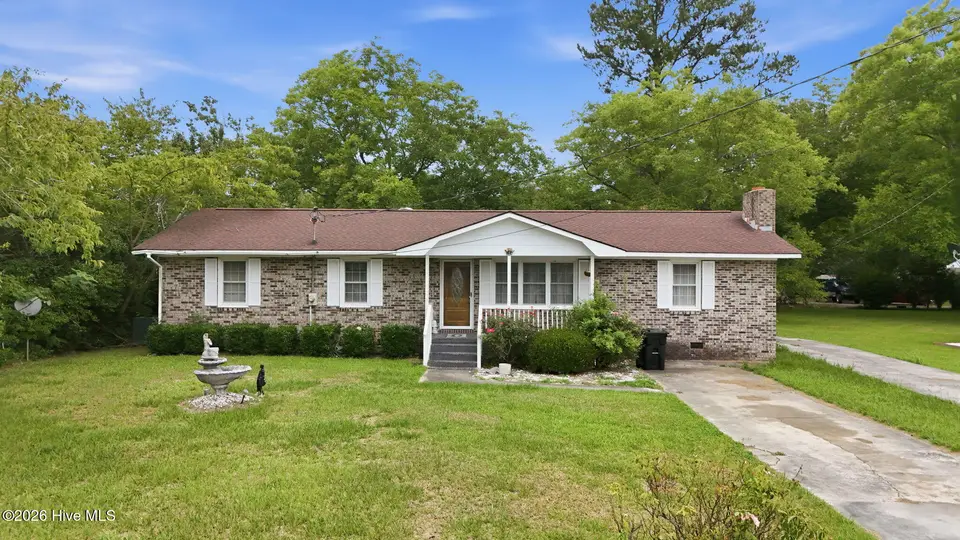 114 Wilbur Street, Tabor City, NC 28463 – photo 1 of 27: 3-web-or-mls-DJI_20260723114657_0968_D