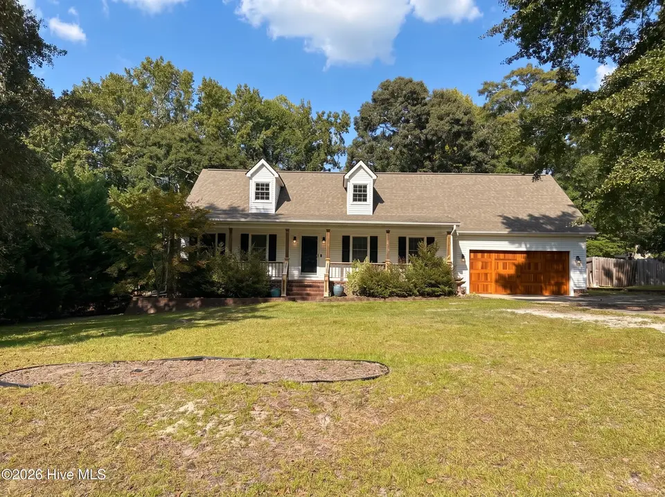 221 Creek Ridge Drive, Goldsboro, NC 27530 — 3-bedroom home in North Pointe, Goldsboro, NC, photo 1 of 26: ib_full_property_condition_photos_p002.j