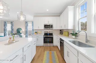 139 Freedom Park Road, Beaufort, NC 28516 – photo 17: Kitchen with quartz counters