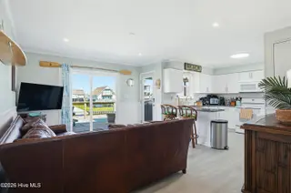 1601 New River Inlet Road, North Topsail Beach, NC 28460 – photo 21: 1601 NRIR - Interiors - Edited_7