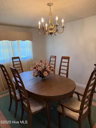 1701 S Nc 41 And 111 Highway, Beulaville, NC 28518 — 4-bedroom home, Beulaville, NC, photo 13 of 27: dining