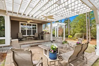 2585 Parkridge Drive, Southport, NC 28461 — 4-bedroom home in St James, Southport, NC, photo 6 of 77: Outdoor Entertaining Options