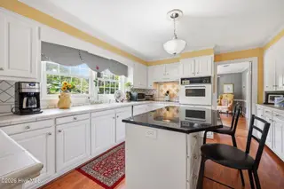 1713 Rosewood Drive, Greenville, NC 27858 – photo 14: 18-web-or-mls-BLS_0029