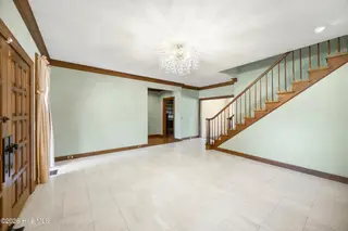 201 Country Club Drive, Elizabeth City, NC 27909 — 3-bedroom home in Country Club Forest, Elizabeth City, NC, photo 14 of 58: 003 ccd 260504 entry foyer 3