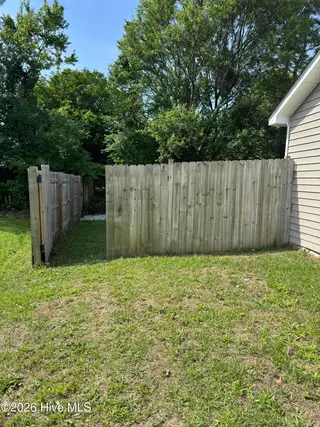 114 Charlton Road, Hubert, NC 28539 – photo 14: Fence