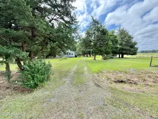 617 Johnson Ch Road, Warsaw, NC 28398 — 2-bedroom home in Warsaw, Warsaw, NC, photo 4 of 26: IMG_7191
