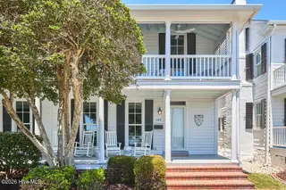 125 Front Street, Beaufort, NC 28516 – photo 2: 125 Front Street