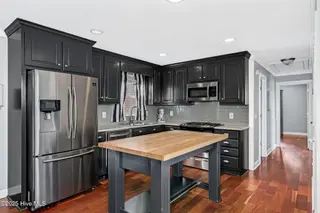 122 Paul Ed Dail Road, Kenansville, NC 28349 — 3-bedroom home, Kenansville, NC, photo 12 of 28: 122pauledtail12