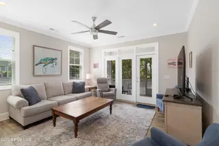 135 Sea Grove Lane, Beaufort, NC 28516 – photo 8: Living room