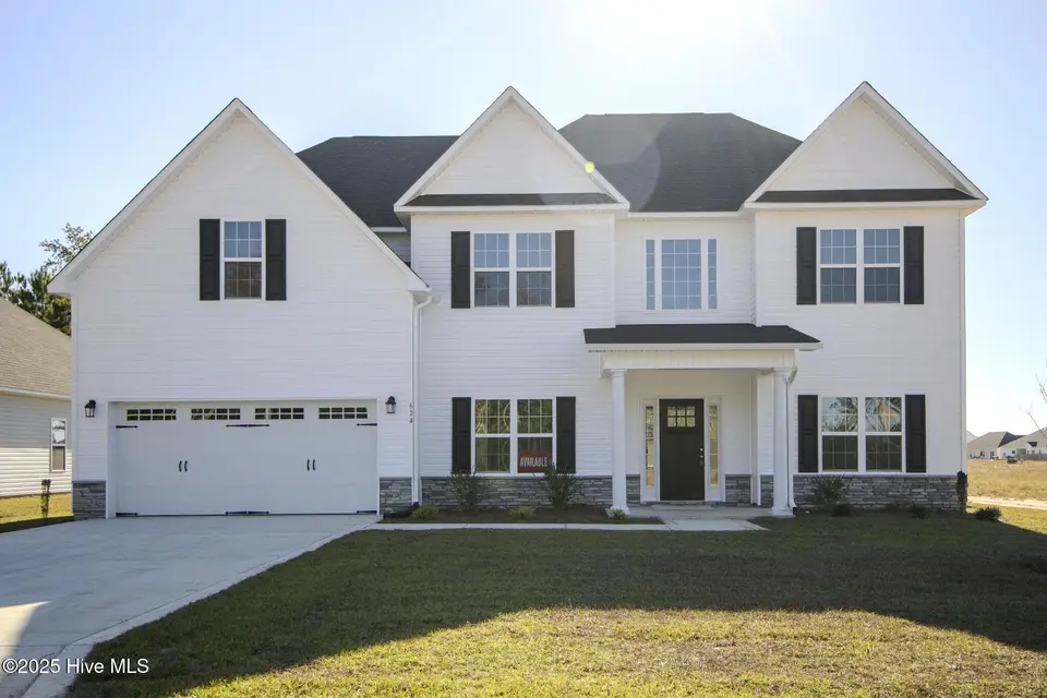 614 Blue Falcon Court, Jacksonville, NC 28546 – photo 1 of 30: IMG_3605