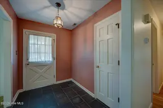 4904 Hillandale Road, Trent Woods, NC 28562 – photo 4: Foyer