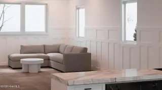 504 Greenville Avenue 2, Carolina Beach, NC 28428 – photo 7: Living Room