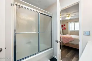 417 4th Street, Sunset Beach, NC 28468 — 4-bedroom home, Sunset Beach, NC, photo 18 of 41: 417 4th St, Sunset Beach, NC