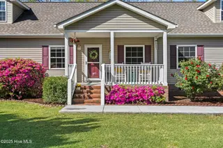 345 Knollwood Drive, Hampstead, NC 28443 – photo 5: IMG_2295