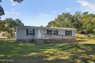 202/234 Sloop Point Road, Hampstead, NC 28443 — 4-bedroom manufactured home, Hampstead, NC, photo 1 of 55: 202SloopPointRoad-7
