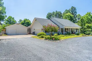 114 Bellhaven Drive, Whispering Pines, NC 28327 – photo 6: DSC06419