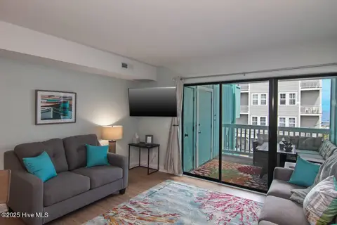1601 Carolina Beach Avenue N Unit 15-B, Carolina Beach