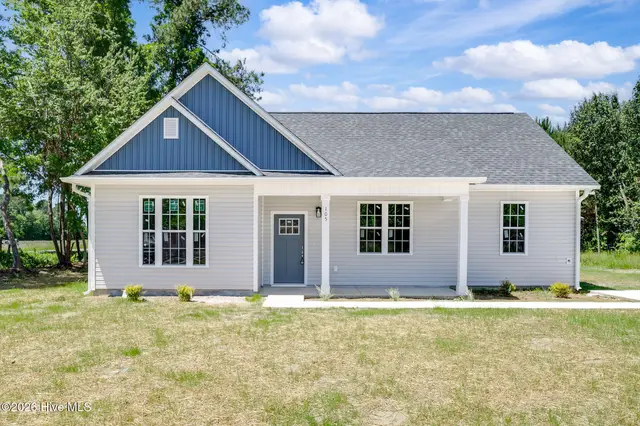109 Doris Lane, Teachey, NC 28464