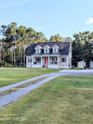 6505 Funston Road SE, Winnabow, NC 28479 — 3-bedroom home, Winnabow, NC, photo 1 of 3: PXL_20260929_205528565~2