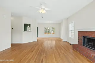 1652 Chadwick Shores Drive, Sneads Ferry, NC 28460 – photo 7: 10
