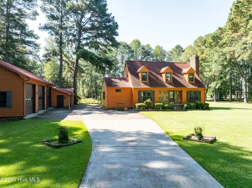 104 Sandpiper Bay Road, Washington, NC 27889 – photo 1 of 65: 001 Main View 104 Sandpiper Bay