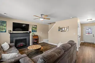 120 Sonia Drive, Hubert, NC 28539 — 3-bedroom home in Eastport, Hubert, NC, photo 18 of 36