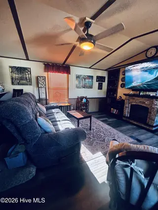 2882 Six Pence Drive SW, Supply, NC 28462 — 2-bedroom manufactured home in Buccaneer Hills, Supply, NC, photo 22 of 33