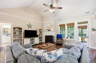 119 Break Water Drive, Newport, NC 28570 – photo 10: 50-web-or-mls-119-Breakwater-038_edit